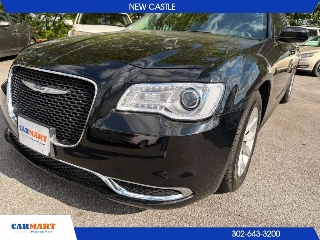 Chrysler 300 photo 5