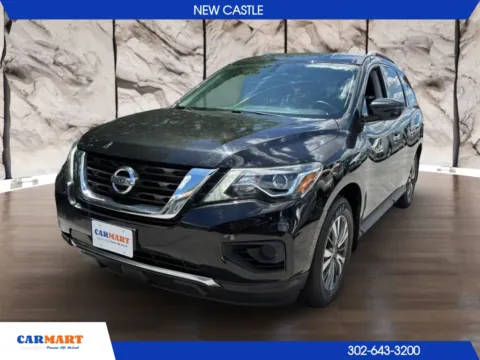 Black 2020 Nissan Pathfinder S Sport Utility 4D for sale in New Castle, DE