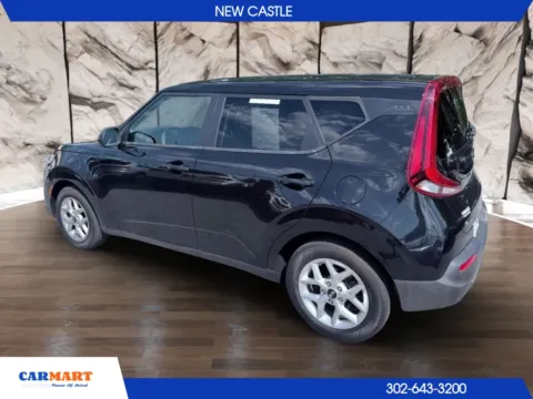 More photos of 2021 Kia Soul S Wagon 4D at CARMART - New Castle, DE