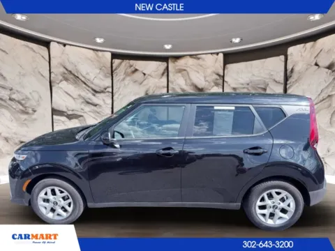 Another view of 2021 Kia Soul S Wagon 4D for sale in New Castle, DE at CARMART - New Castle