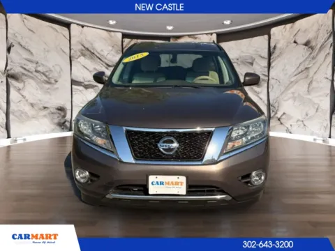 Photos of 2015 Nissan Pathfinder SV Sport Utility 4D for sale in New Castle, DE at CARMART - New Castle