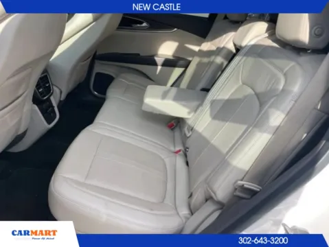 More photos of 2019 Lincoln Nautilus Reserve Sport Utility 4D at CARMART - New Castle, DE
