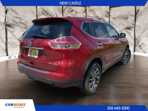 More photos of 2016 Nissan Rogue SL Sport Utility 4D at CARMART - New Castle, DE