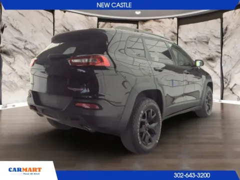 Photos of 2016 Jeep Cherokee TrailHawk Sport Utility 4D for sale in New Castle, DE at CARMART - New Castle