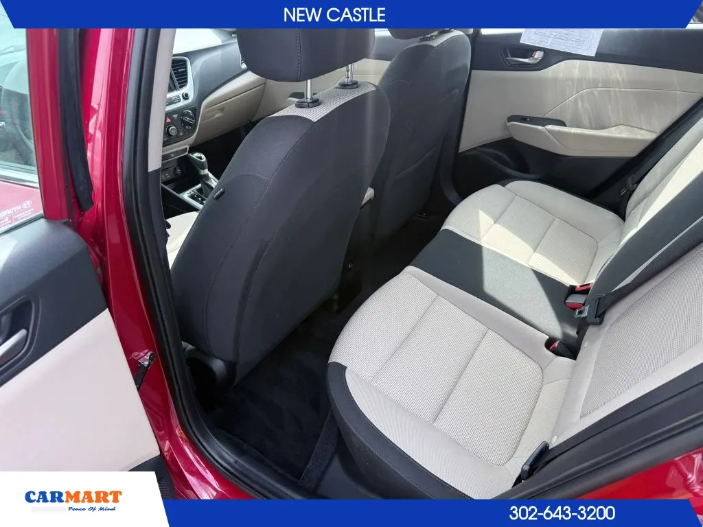 Hyundai Accent photo 13