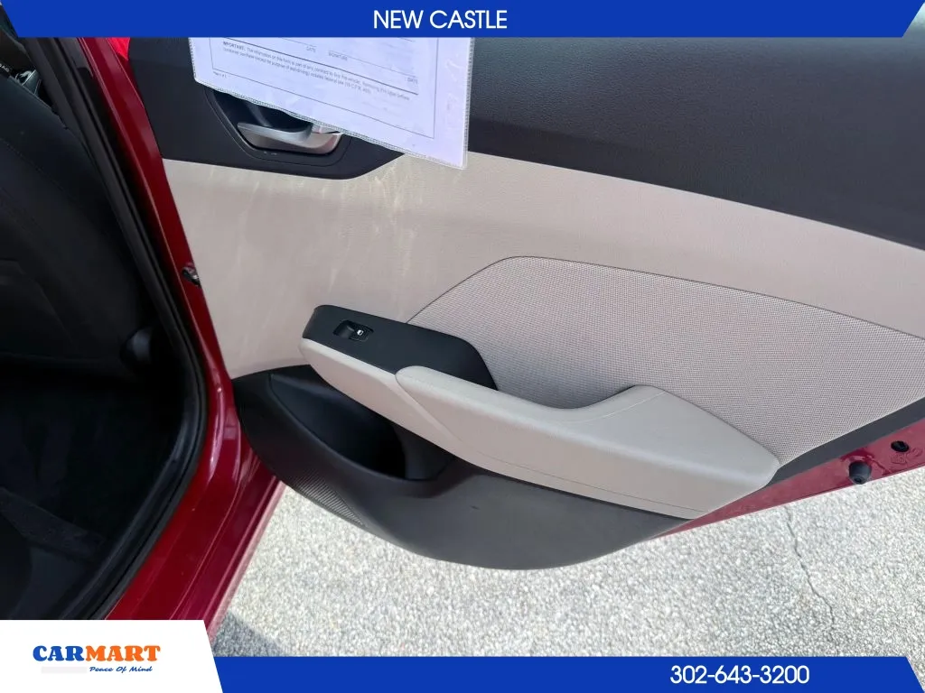 Hyundai Accent photo 18