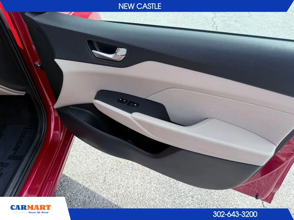 Hyundai Accent photo 20