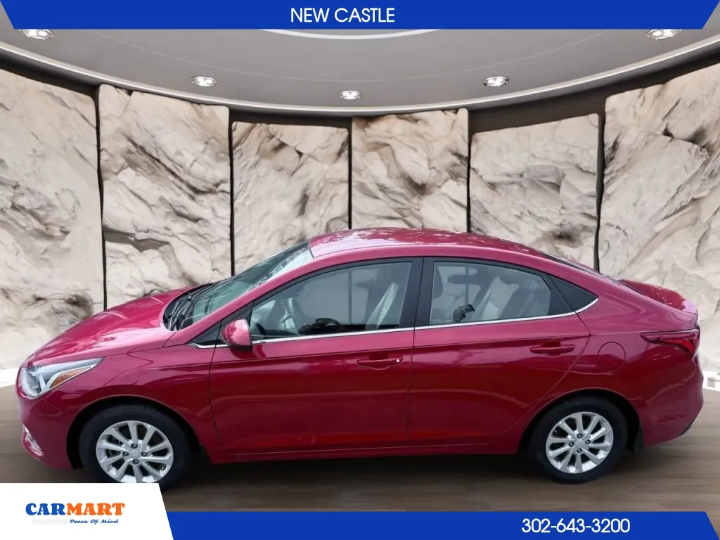 Hyundai Accent photo 2