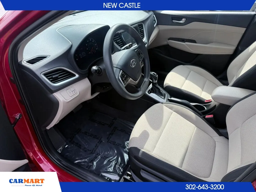 Hyundai Accent photo 11