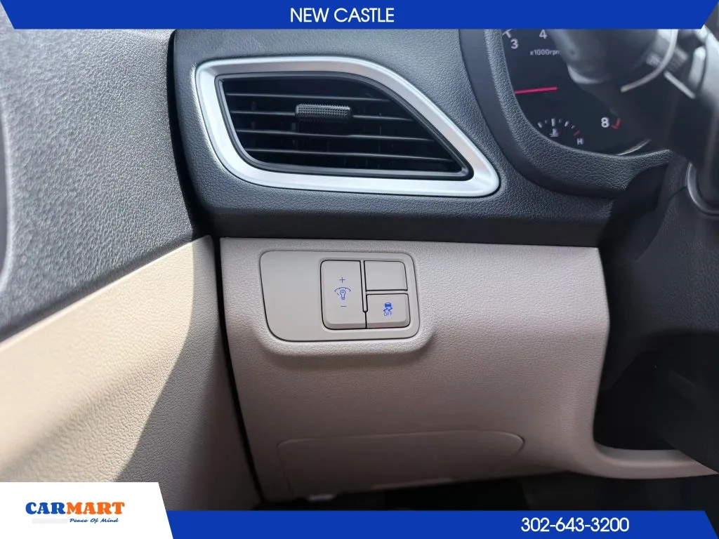 Hyundai Accent photo 25