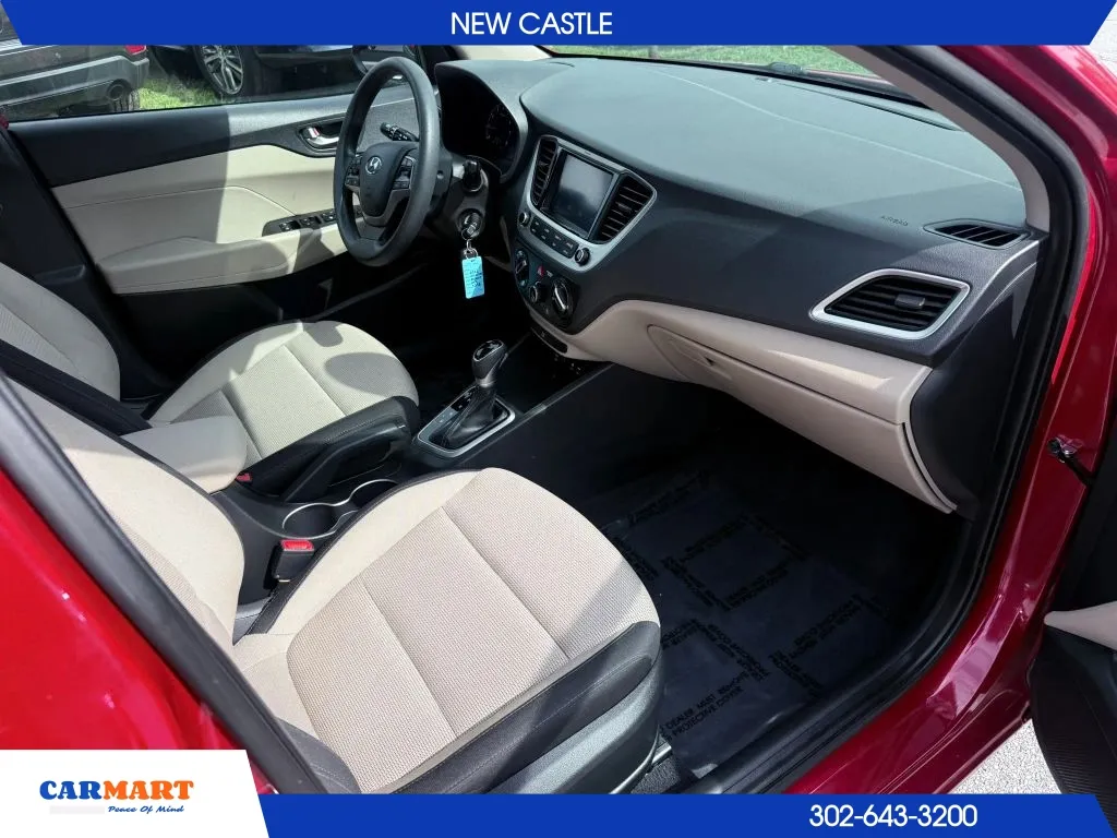 Hyundai Accent photo 19