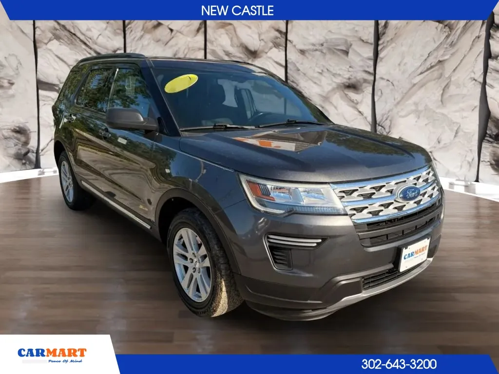 Ford Explorer photo 14