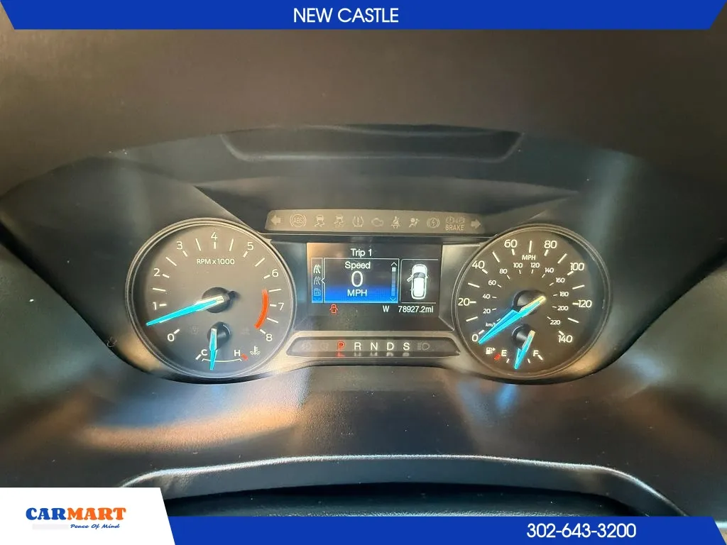 Ford Explorer photo 24