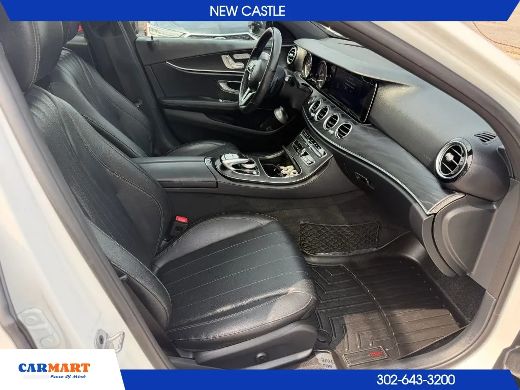 Mercedes-Benz E-Class photo 14
