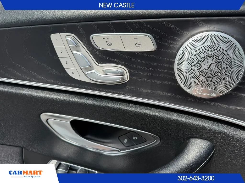 Mercedes-Benz E-Class photo 24