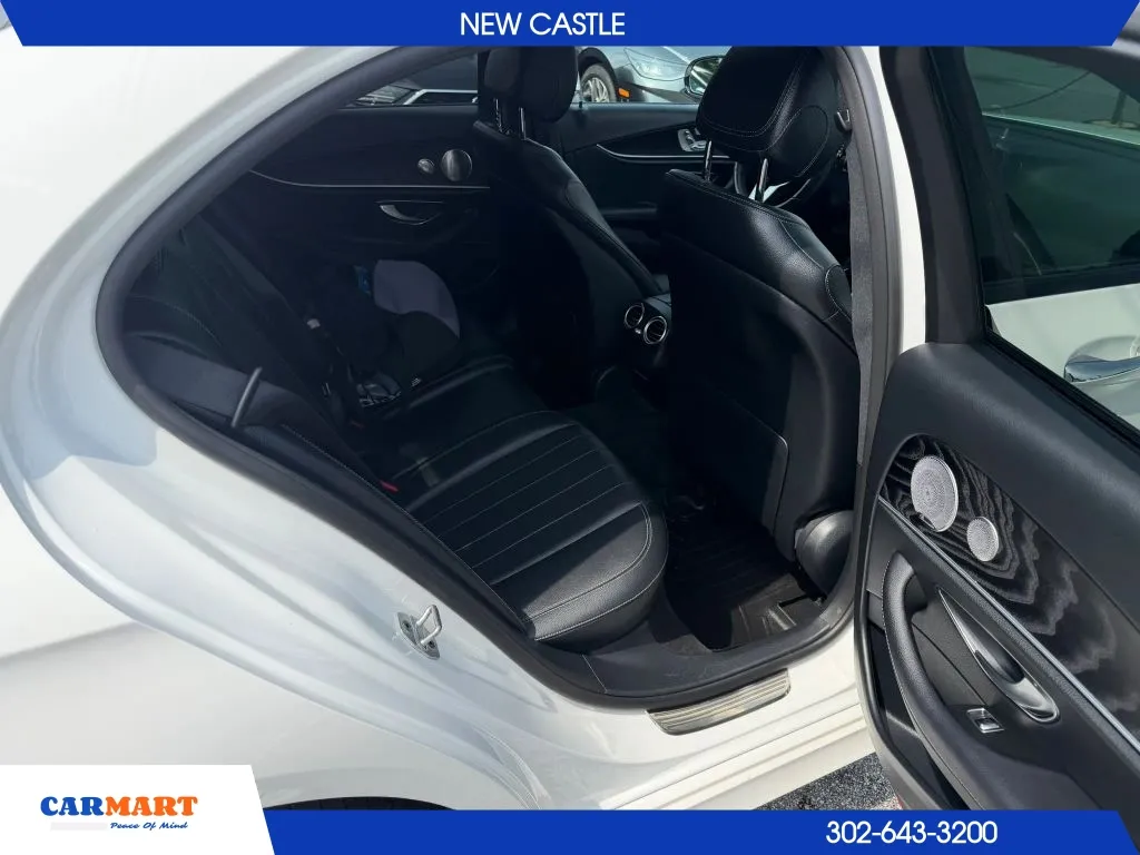 Mercedes-Benz E-Class photo 17