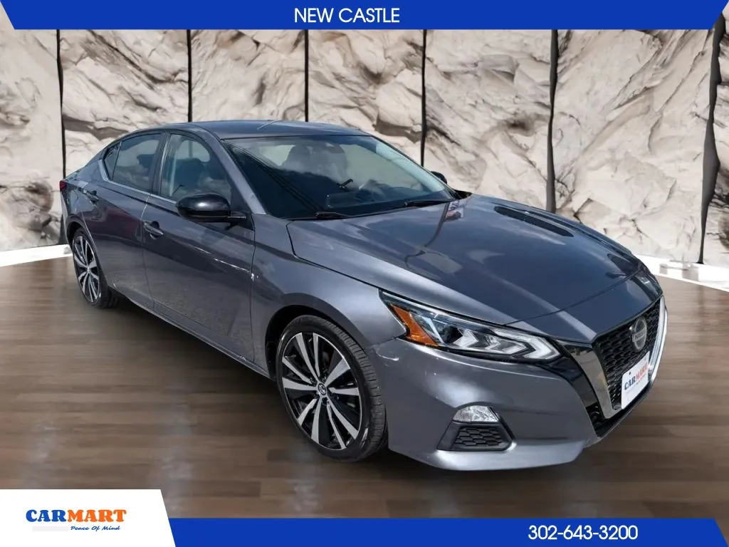 Nissan Altima photo 10