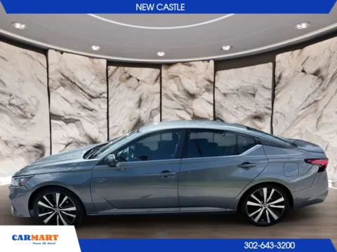 Photos of 2020 Nissan Altima 2.5 SR Sedan 4D for sale in New Castle, DE at CARMART - New Castle