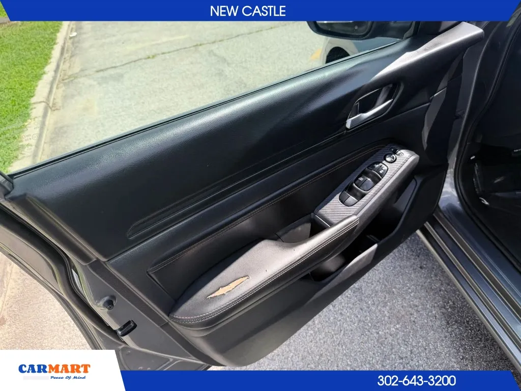 Nissan Altima photo 13