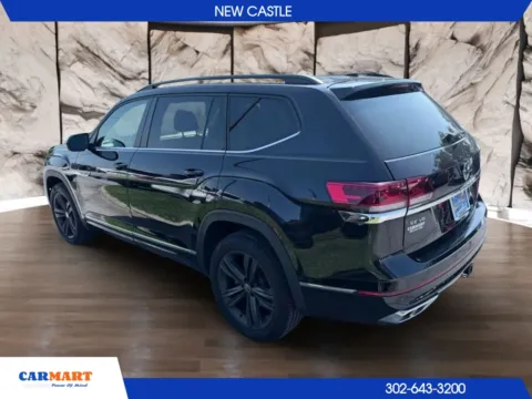 Another view of 2021 Volkswagen Atlas SE R-Line 4Motion w/Tech Pkg Sport Utility 4D for sale in New Castle, DE at CARMART - New Castle