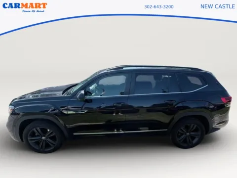Photos of 2021 Volkswagen Atlas SE R-Line 4Motion w/Tech Pkg Sport Utility 4D for sale in New Castle, DE at CARMART - New Castle