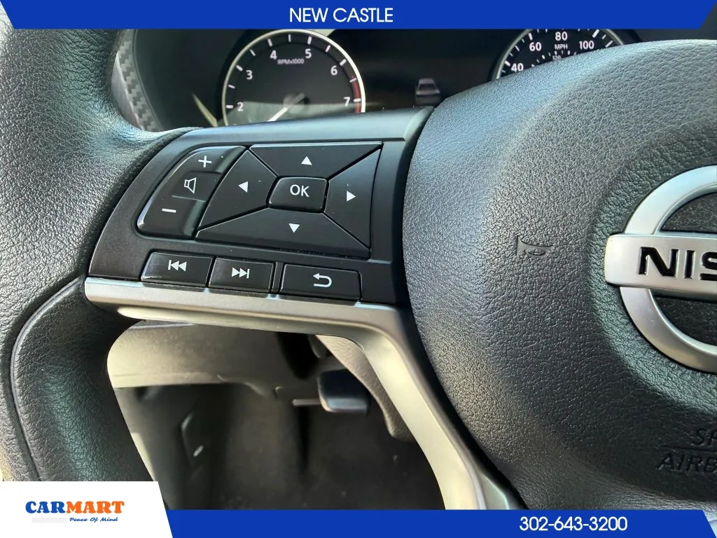 Nissan Sentra photo 23