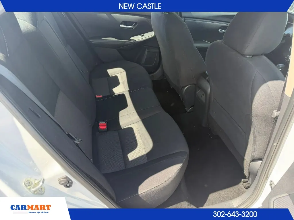 Nissan Sentra photo 15