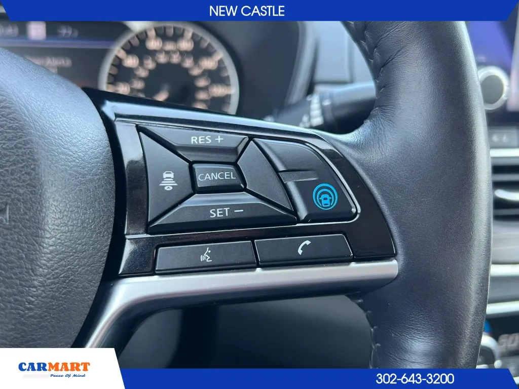 Nissan Altima photo 18