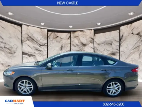 Photos of 2016 Ford Fusion SE Sedan 4D for sale in New Castle, DE at CARMART - New Castle