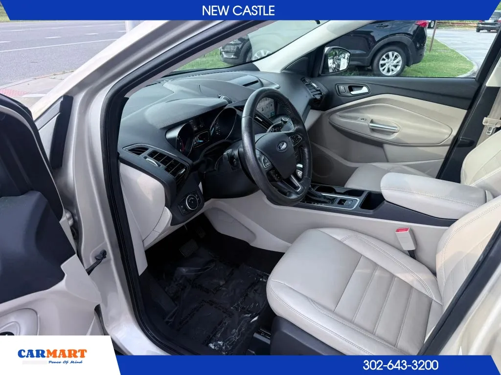2018 Ford Escape SEL - Photo 16