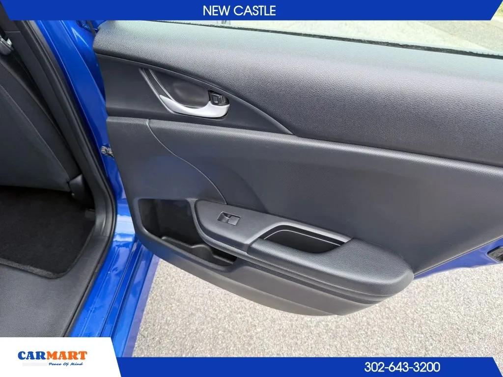 Honda Civic photo 19