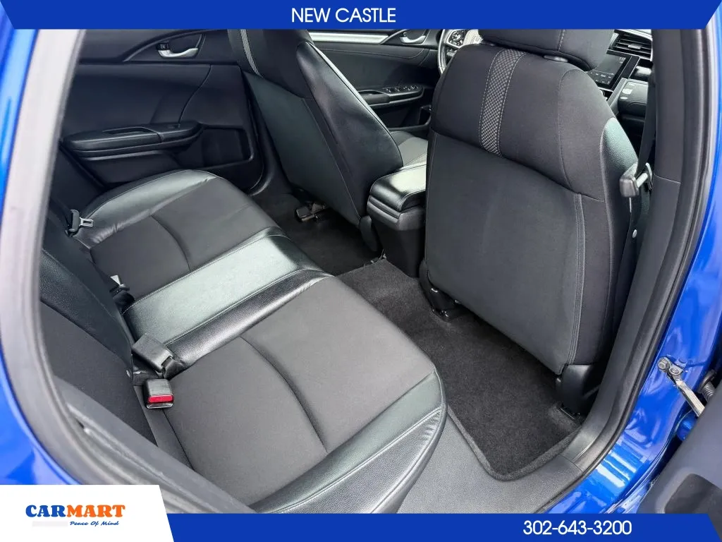 Honda Civic photo 18