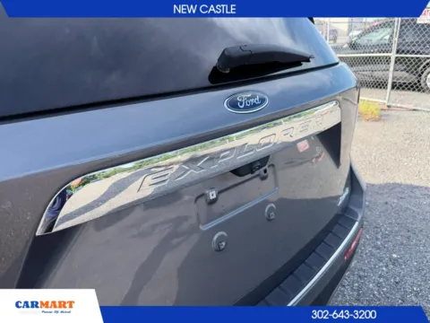 More photos of 2021 Ford Explorer Limited Sport Utility 4D at CARMART - New Castle, DE