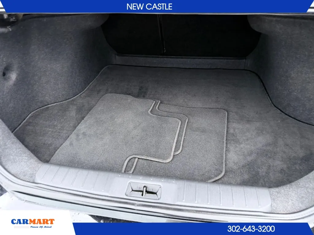 Nissan Sentra photo 14