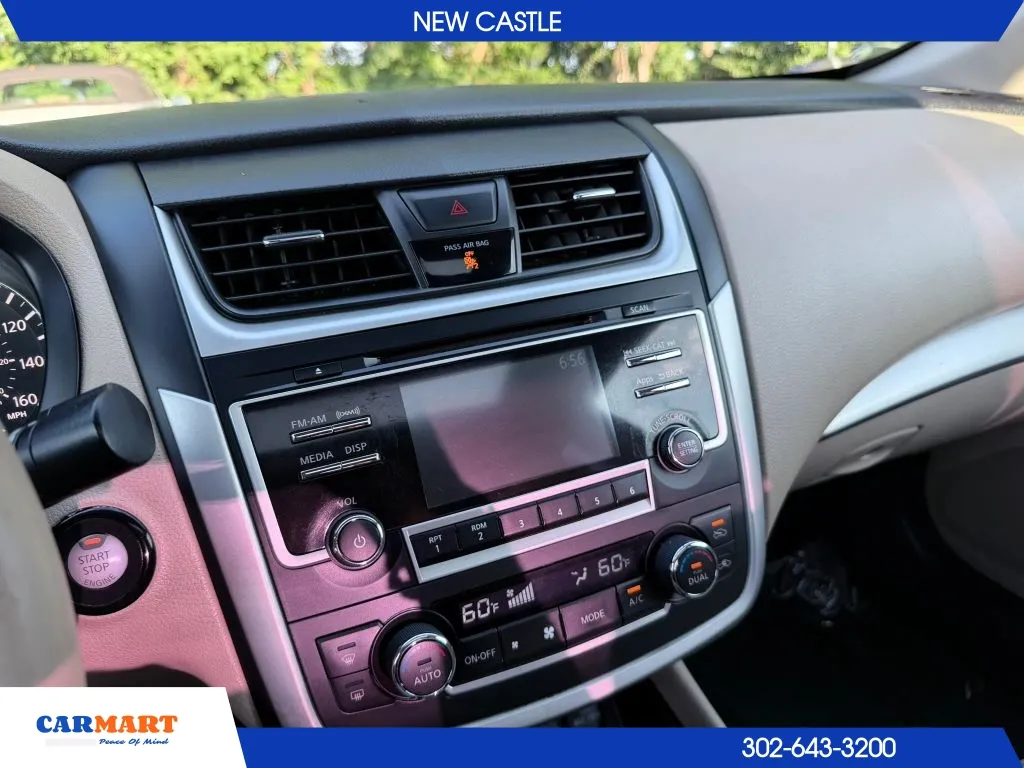 Nissan Altima photo 26