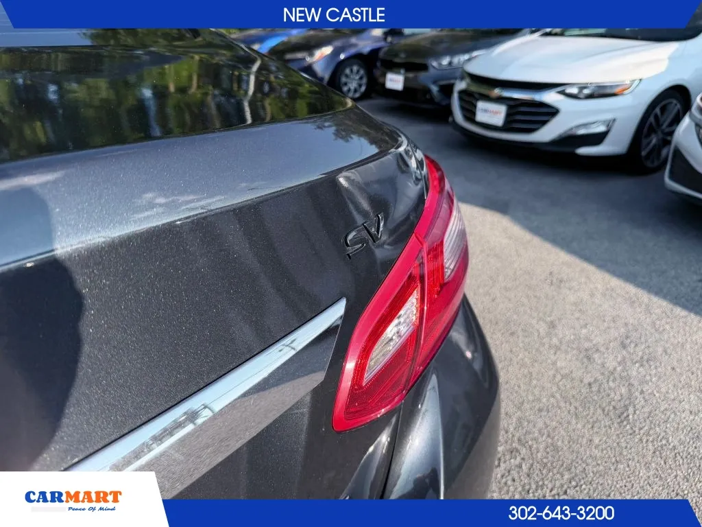 Nissan Altima photo 6