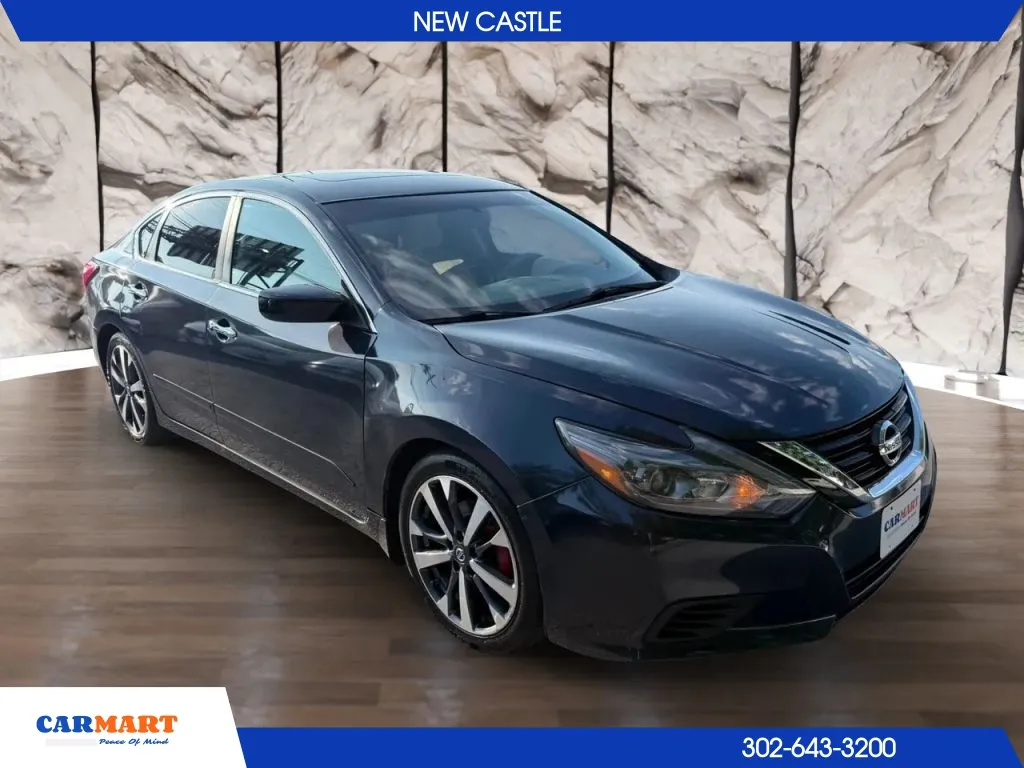 Nissan Altima photo 10