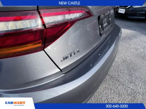 More photos of 2019 Volkswagen Jetta 1.4T SEL Sedan 4D at CARMART - New Castle, DE