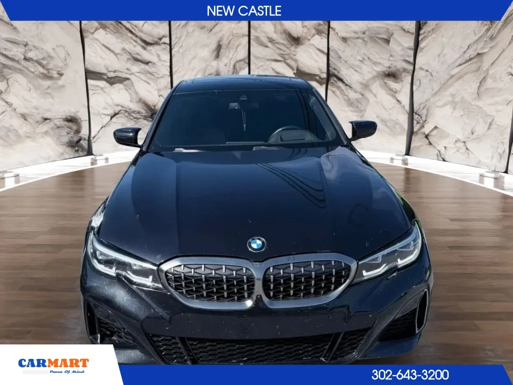 BMW 3 Series photo 9