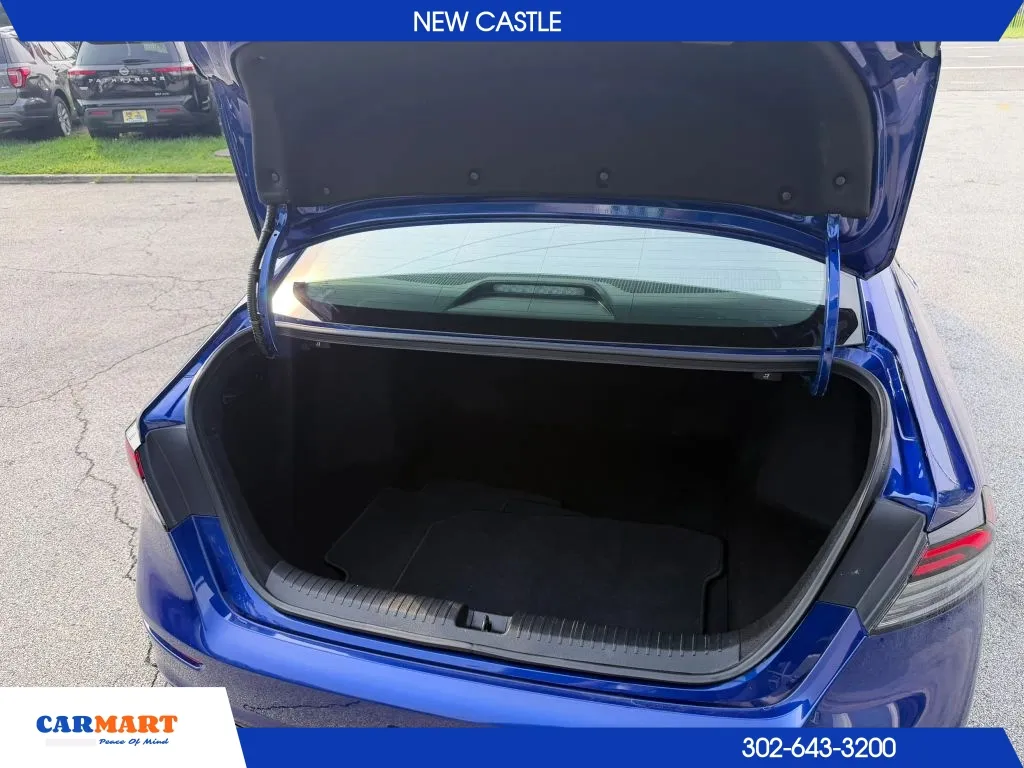 Honda Accord photo 16
