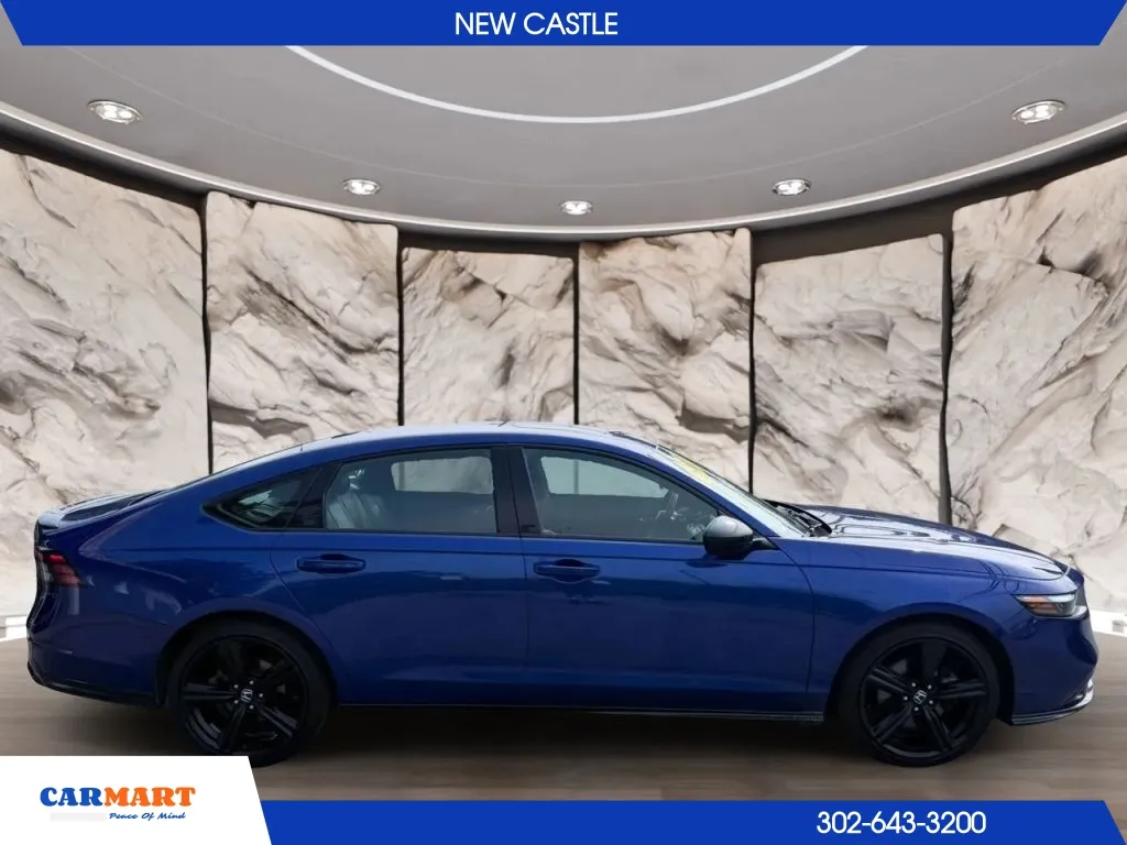 Honda Accord photo 9