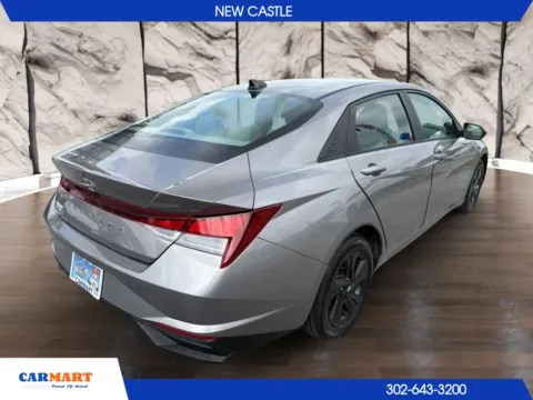 More photos of 2022 Hyundai Elantra SEL Sedan 4D at CARMART - New Castle, DE