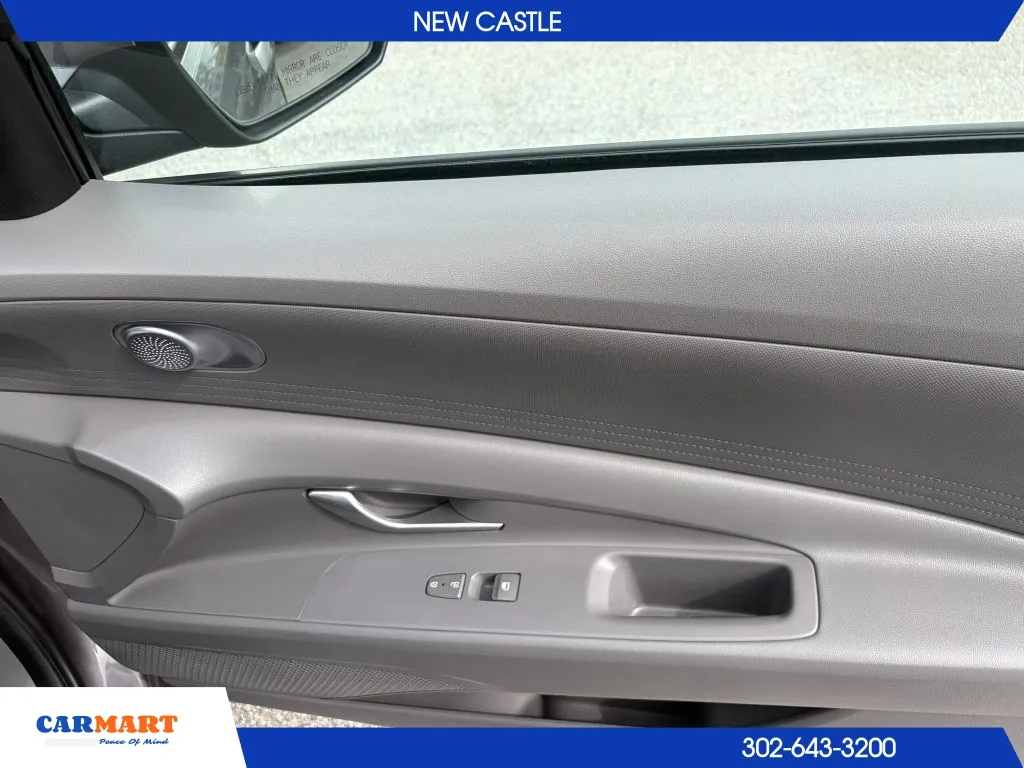 Hyundai Elantra photo 20
