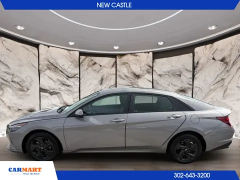 Photos of 2022 Hyundai Elantra SEL Sedan 4D for sale in New Castle, DE at CARMART - New Castle