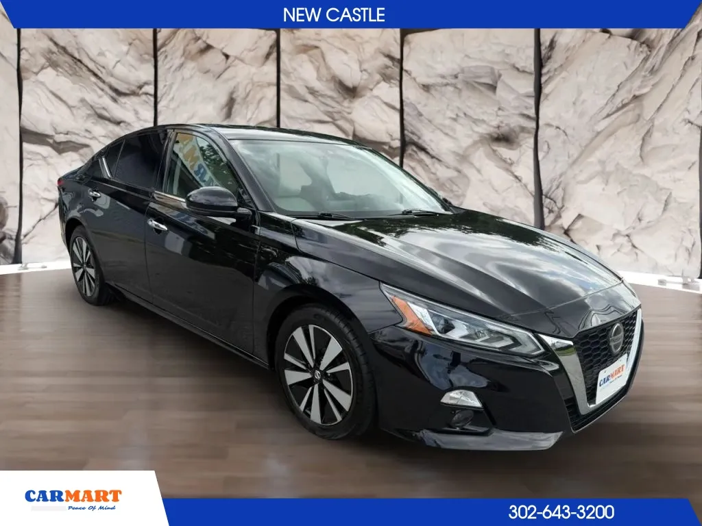 Nissan Altima photo 12