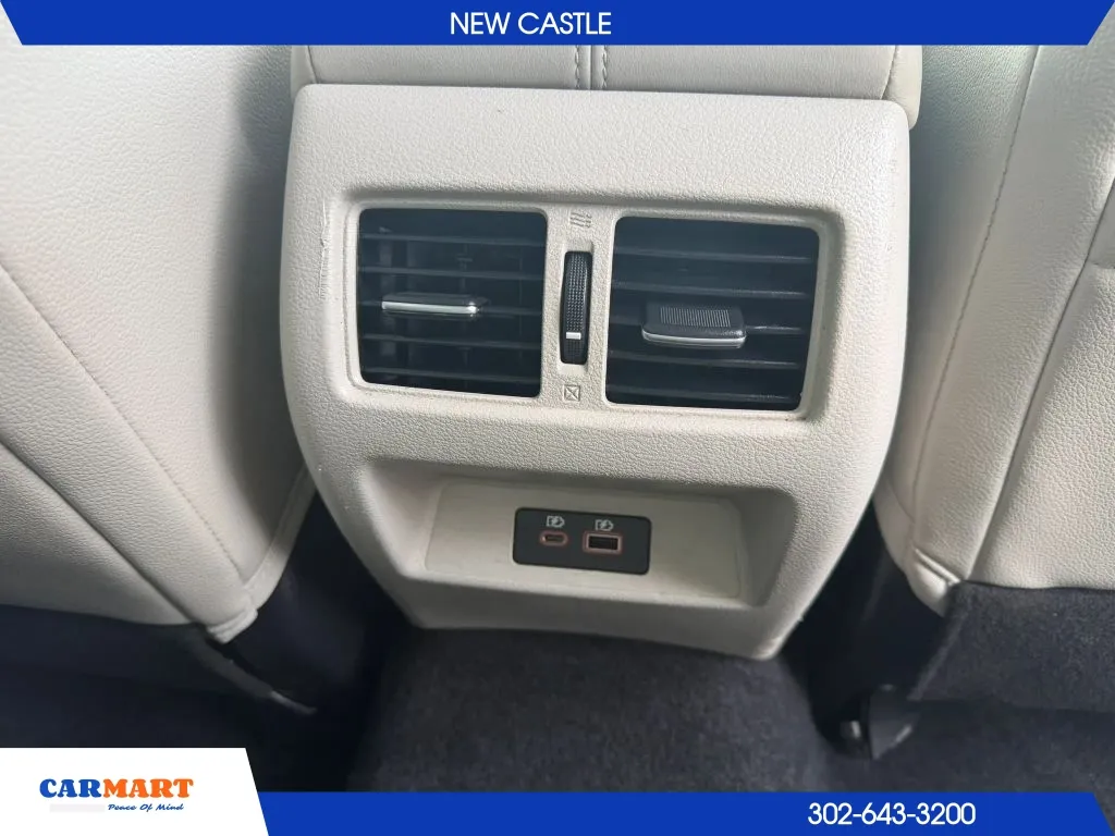 Nissan Altima photo 17