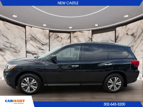 Another view of 2020 Nissan Pathfinder SL Sport Utility 4D for sale in New Castle, DE at CARMART - New Castle