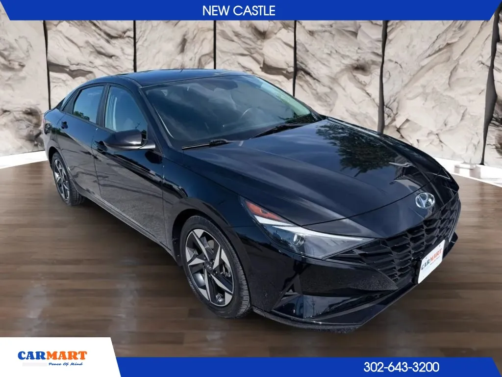 Hyundai Elantra photo 8
