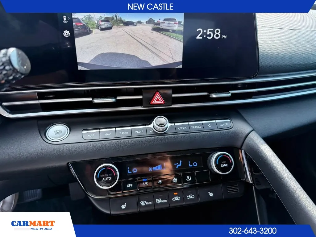 Hyundai Elantra photo 27