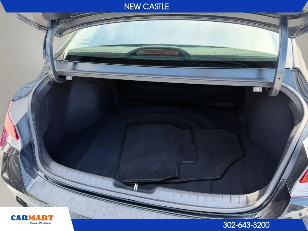 Hyundai Elantra photo 14